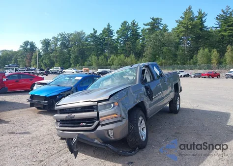 2017 Chevrolet Silverado 1500 2Lt из США, поврежденный, VIN 1GCVKREC7HZ176364